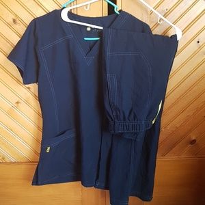 WonderWink Scrub Set!